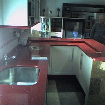 silestone rojo stellar